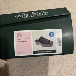 Wild Fable Black Slide Sandals